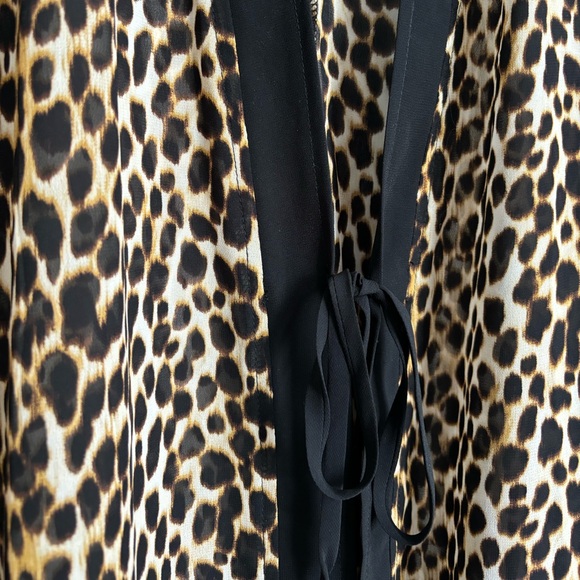 Torrid cover up / robe - Picture 12 of 13